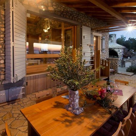 Villa, Stone House With Swimming Pool & Sauna, Beach, Sevid Eksteriør bilde