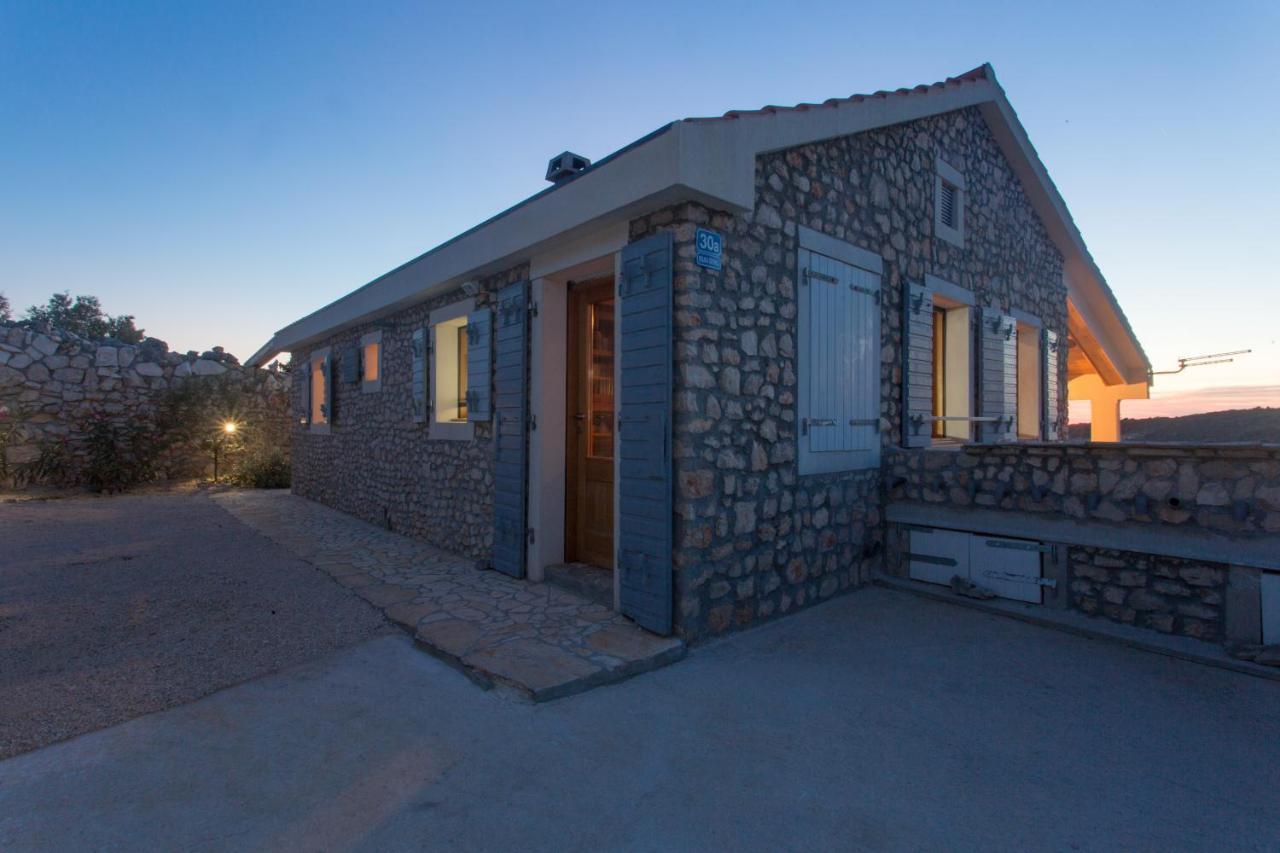 Villa, Stone House With Swimming Pool & Sauna, Beach, Sevid Eksteriør bilde