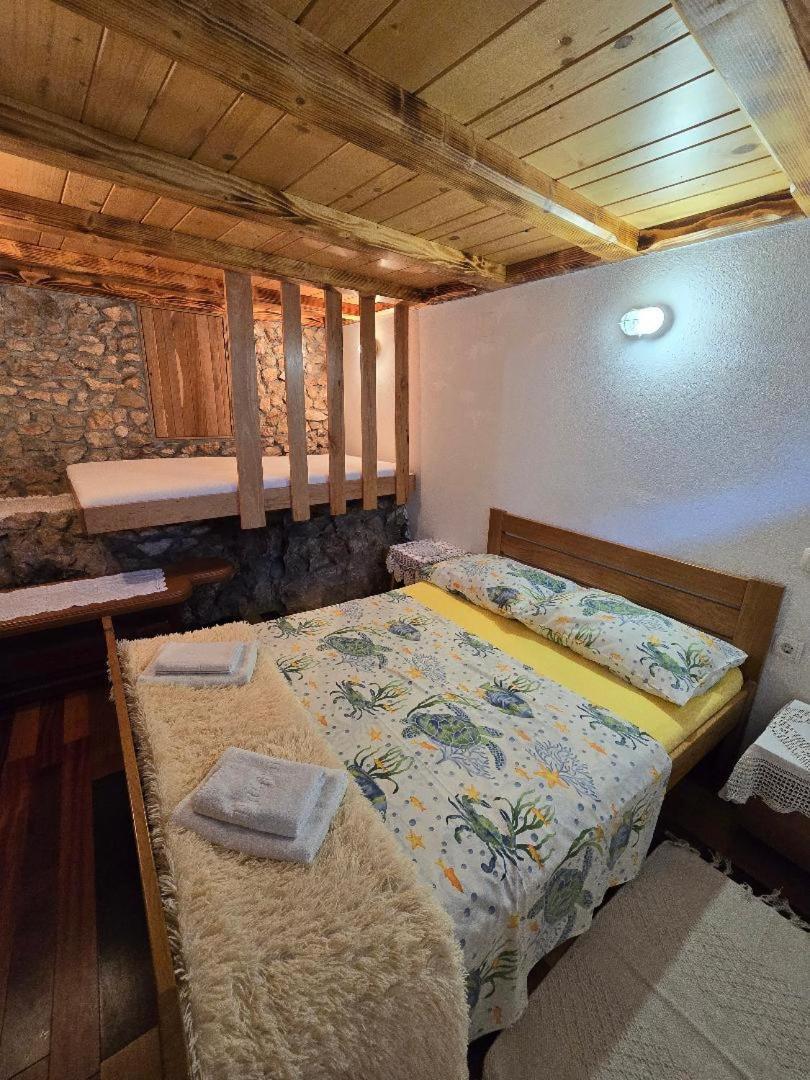 Villa, Stone House With Swimming Pool & Sauna, Beach, Sevid Eksteriør bilde